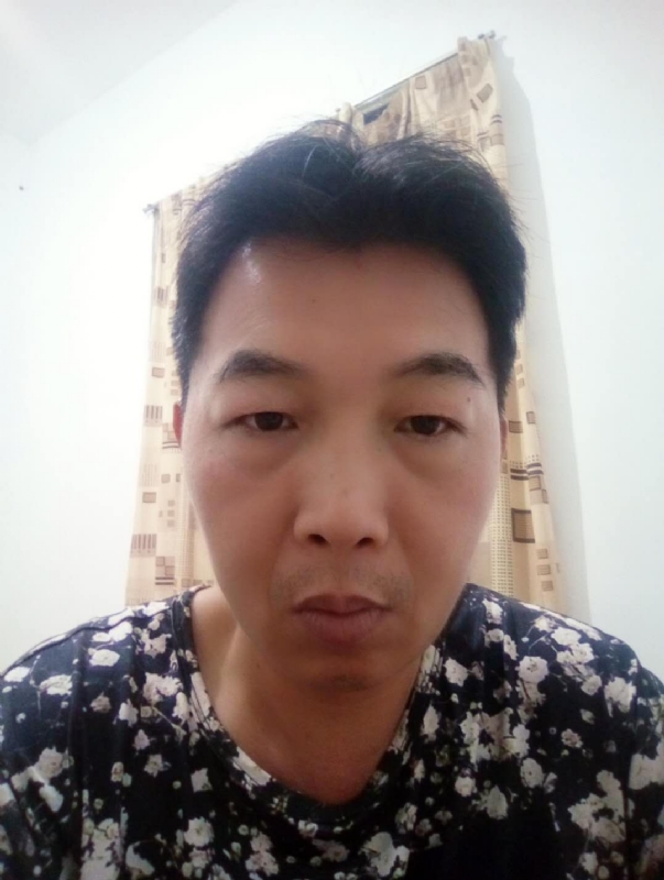 繁华哀伤的第一张照片--霞浦相亲网