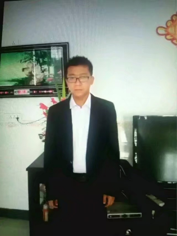 依然疼痛的第一张照片--霞浦相亲网