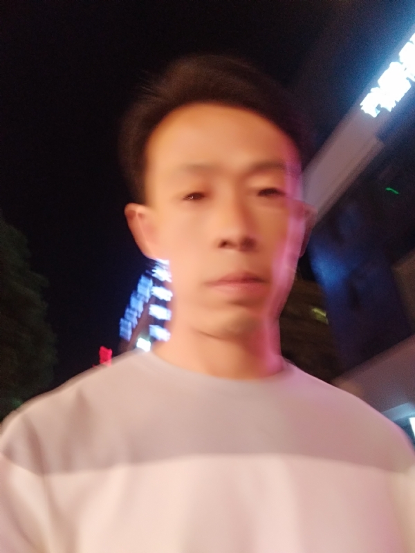 找个人来爱的第一张照片--霞浦相亲网