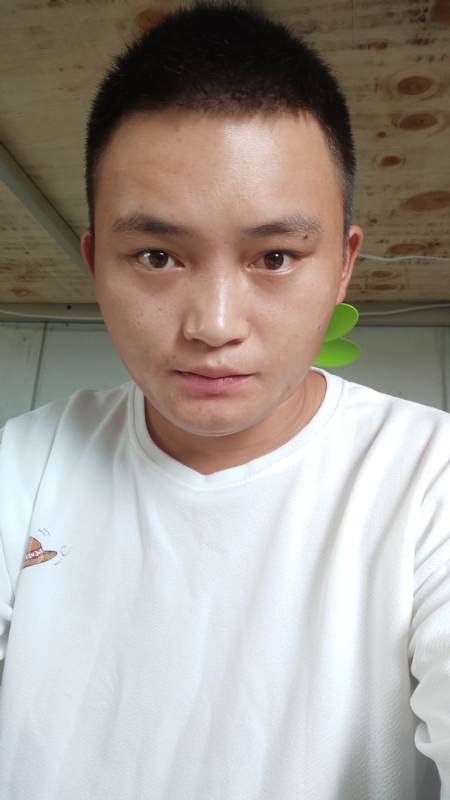 水里面的云呀的第一张照片--霞浦相亲网