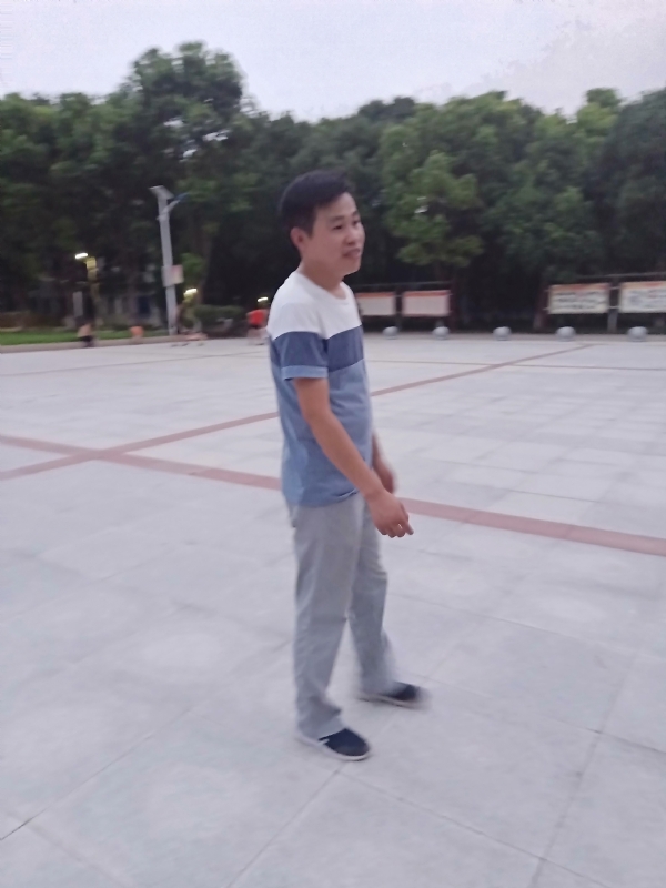 一笑的第一张照片--霞浦相亲网