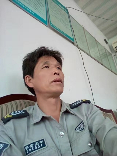 卧窗听雨的第一张照片--霞浦相亲网