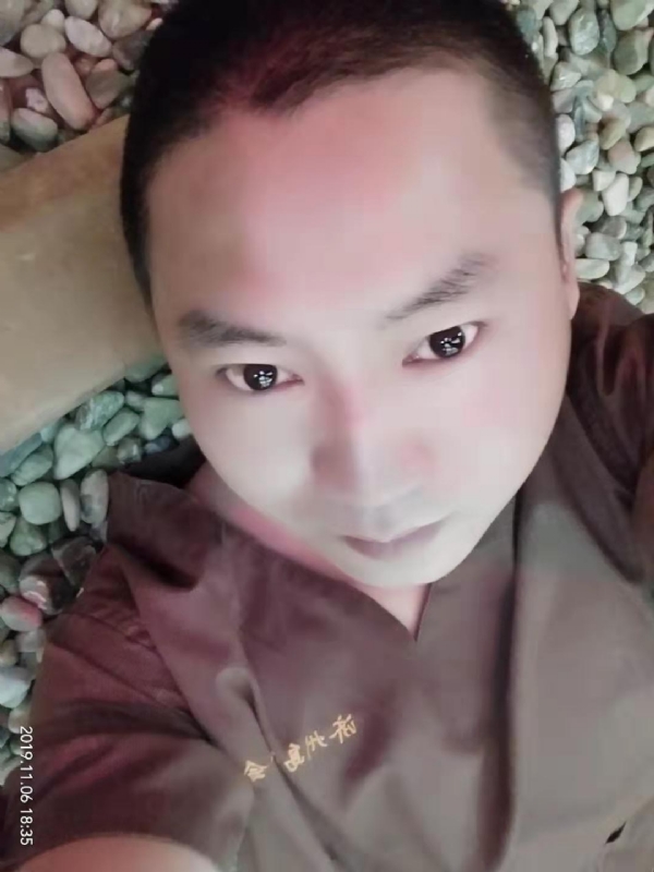 红枫叶的第一张照片--霞浦相亲网