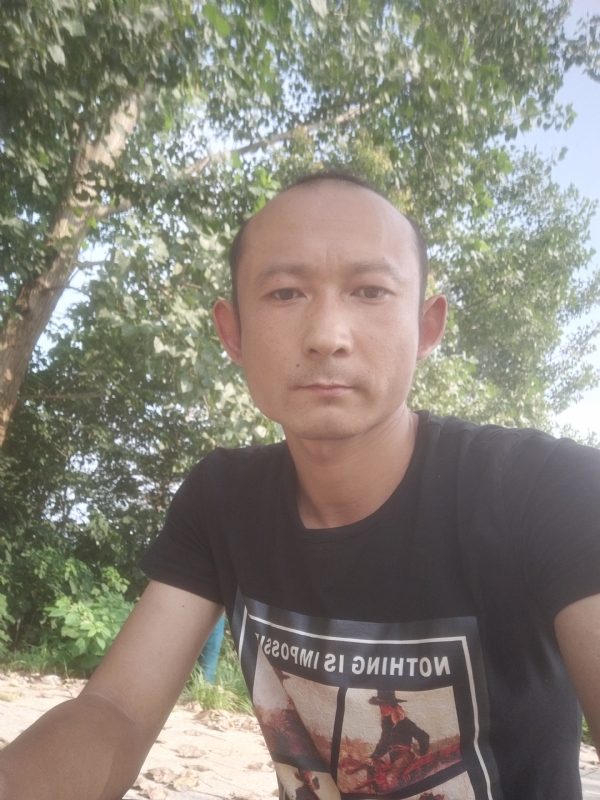 80大叔的第一张照片--霞浦相亲网