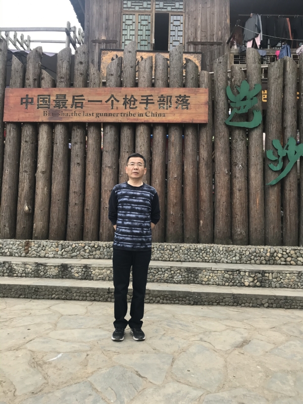 屯里的富豪的第一张照片--霞浦相亲网