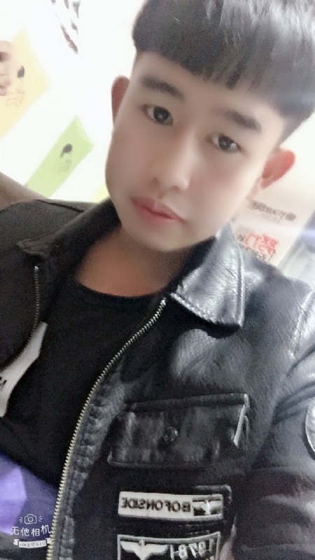 军绿色的第一张照片--霞浦相亲网
