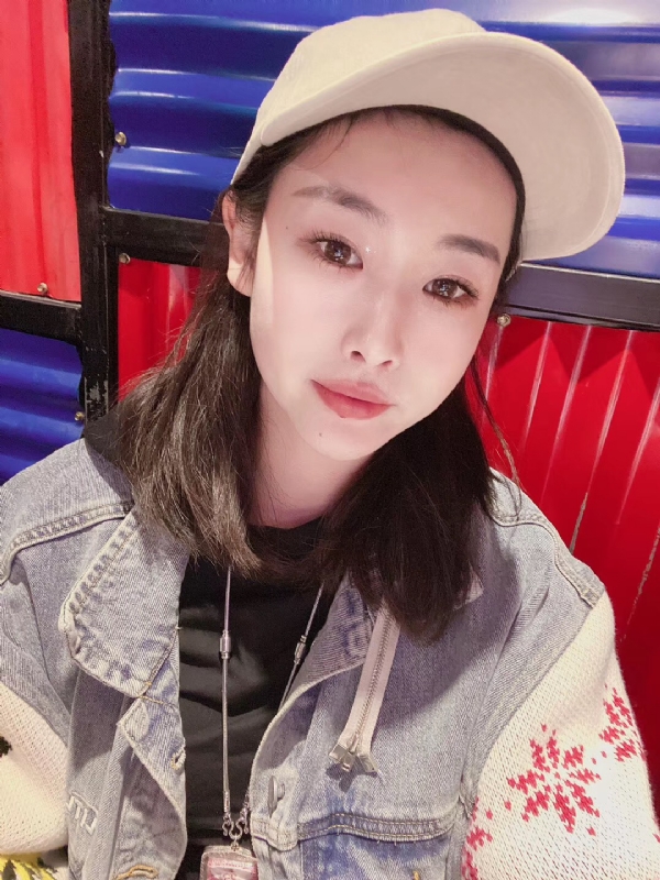 玲珑的第一张照片--霞浦相亲网