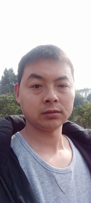 亲亲抱抱我爱你的第一张照片--霞浦相亲网