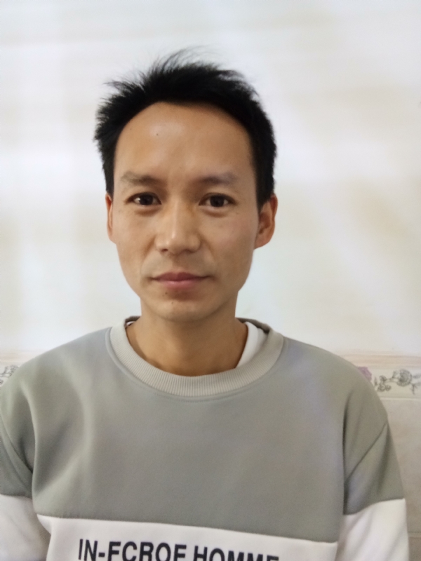 单亲爸爸的第一张照片--霞浦相亲网