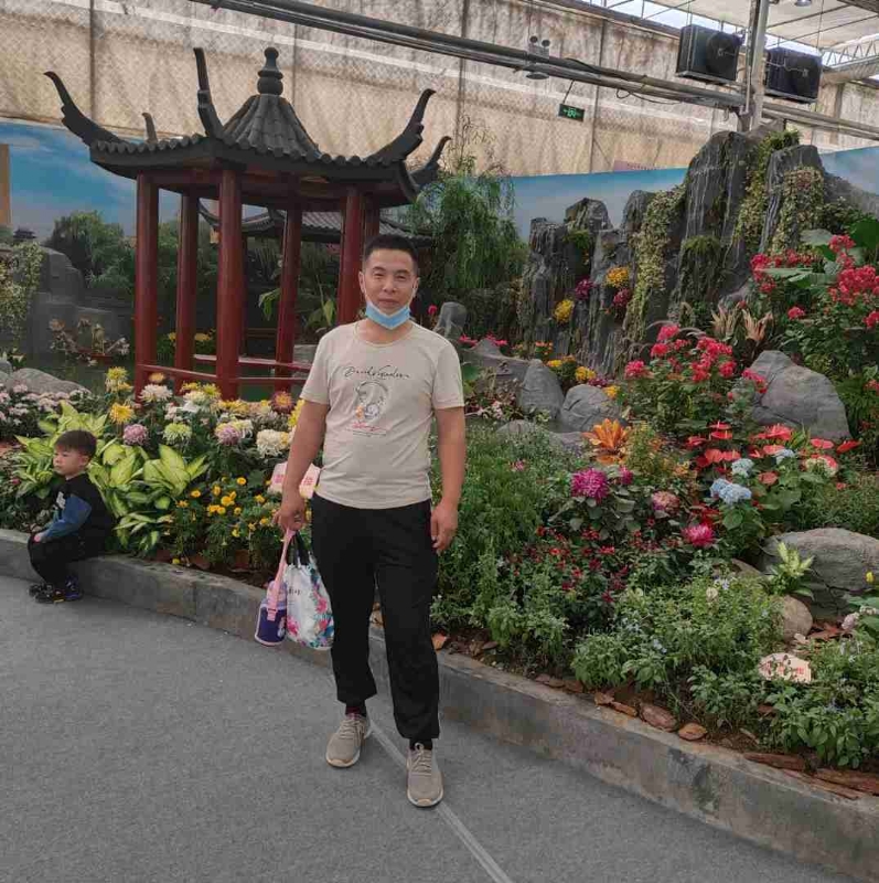 受伤的痴情男的第一张照片--霞浦相亲网