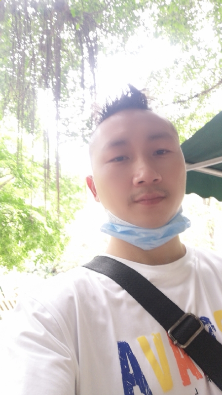 守望幸福的第一张照片--霞浦相亲网