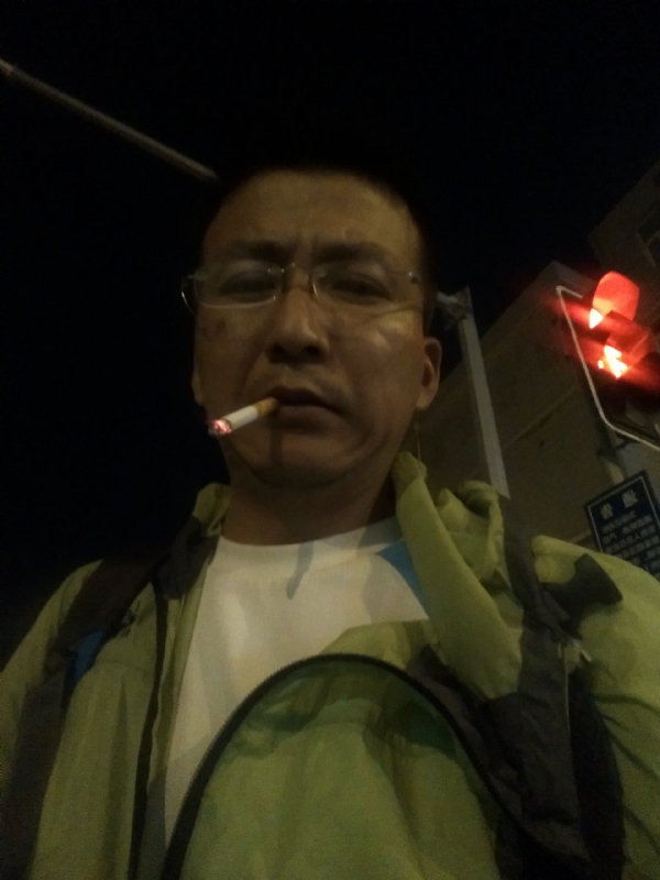 认真的生活的第一张照片--霞浦相亲网