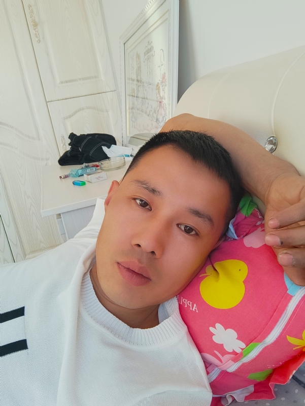 一个人的第一张照片--霞浦相亲网