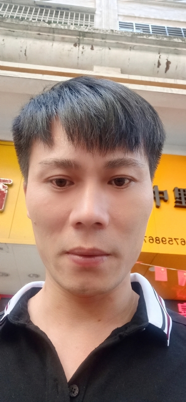 笑看人生的第一张照片--霞浦相亲网