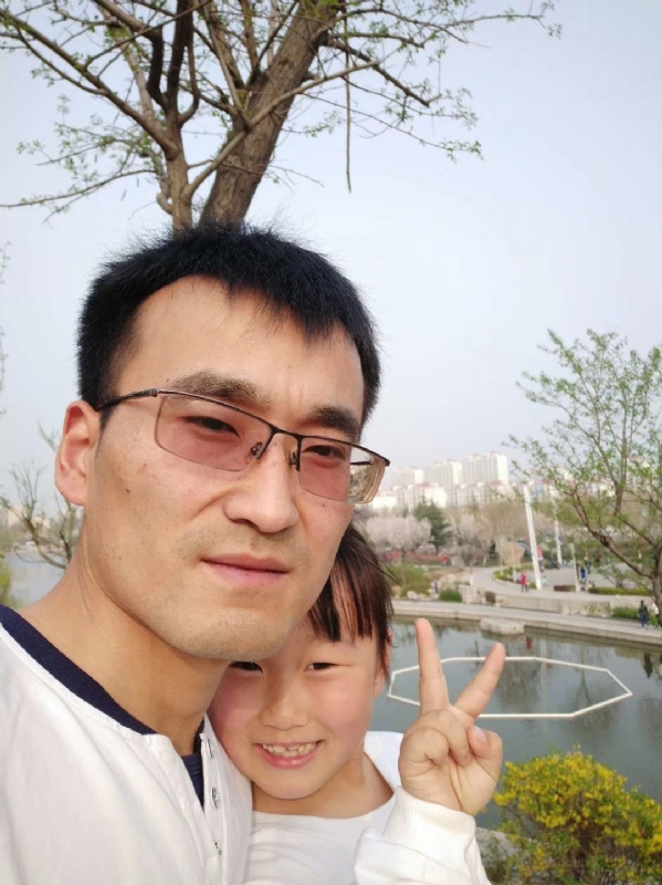 简单的幸福的第一张照片--霞浦相亲网