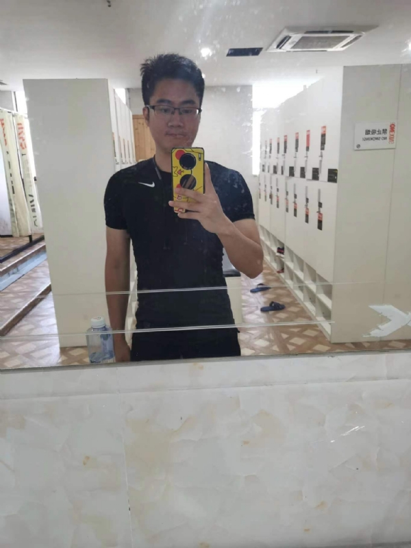 习惯发呆的第一张照片--霞浦相亲网
