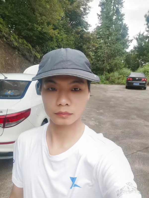 携手相伴的第一张照片--霞浦相亲网