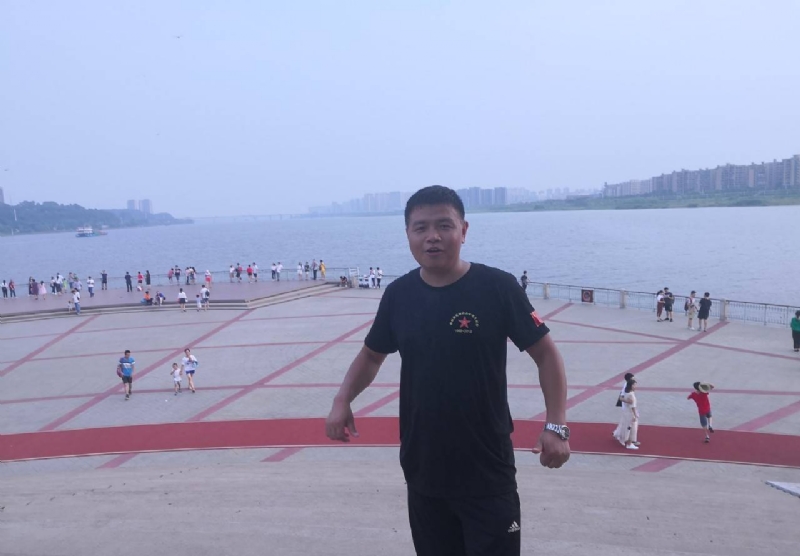 曾经心疼的我的第一张照片--霞浦相亲网