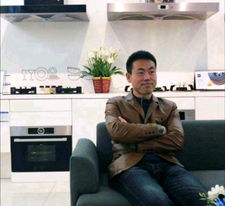 奋斗的执着的第一张照片--霞浦相亲网