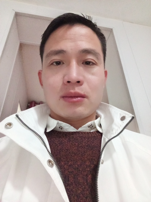 忧伤还是快乐的第一张照片--霞浦相亲网