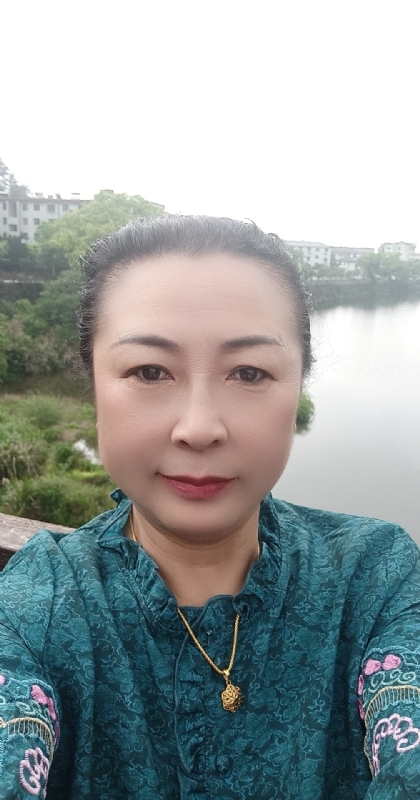 雨中情的第一张照片--霞浦相亲网