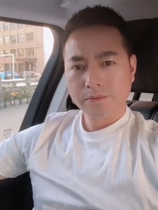 勿忘初心的第一张照片--霞浦相亲网