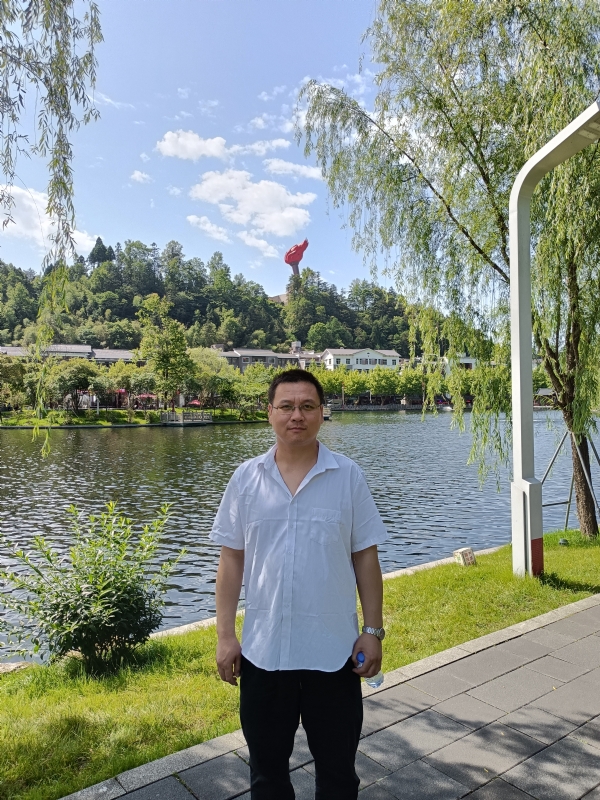 风雨相伴的第一张照片--霞浦相亲网