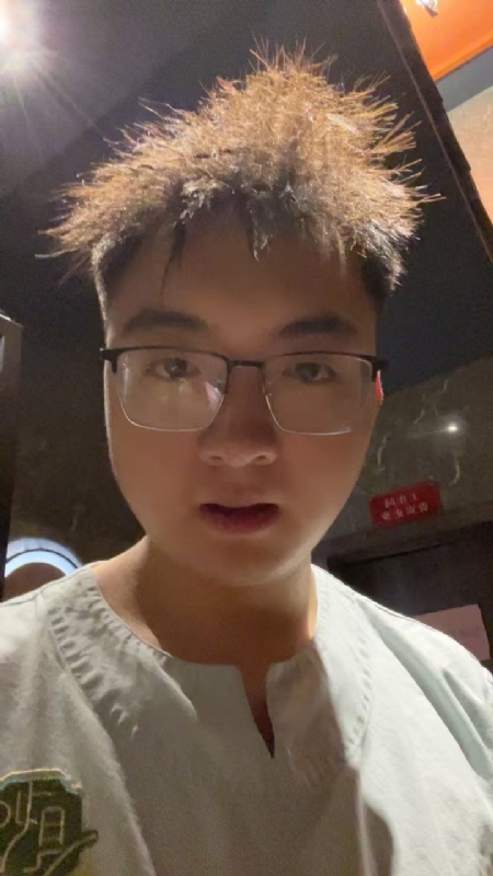 成熟稳重的男士的第一张照片--霞浦相亲网