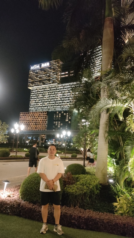 熟悉的身影的第一张照片--霞浦相亲网