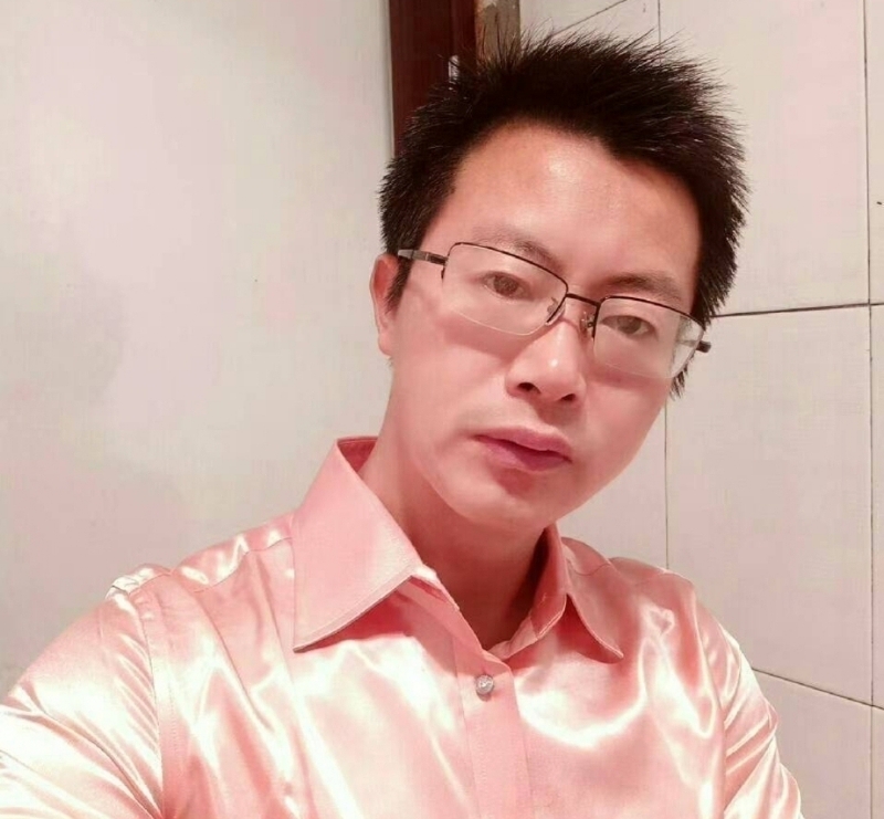 亮亮的第一张照片--霞浦相亲网