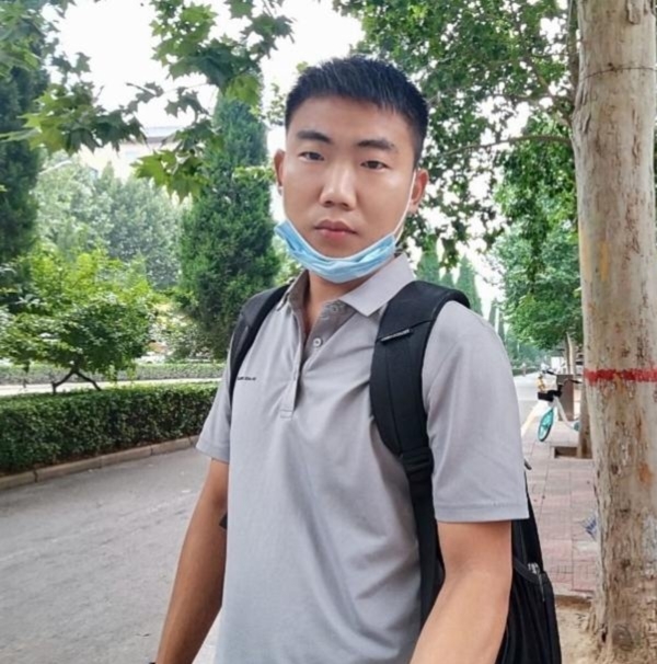 90年男征婚的第一张照片--霞浦相亲网