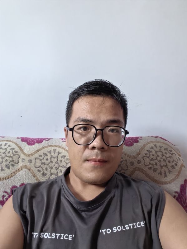 卫TF的第四张照片--霞浦相亲网